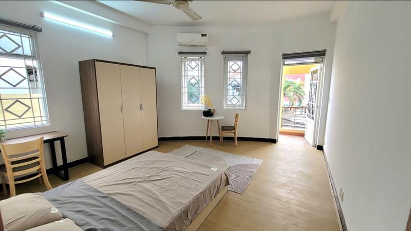 PHÒNG FULLY FURNISHED WITH BALCONY