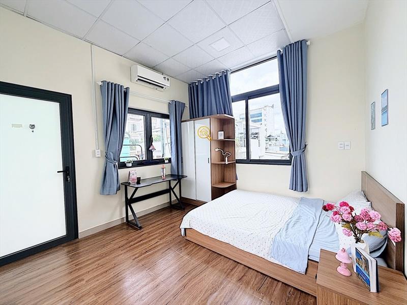 PHÒNG FULLY FURNISHED MÁY GIẶT RIÊNG WITH BALCONY