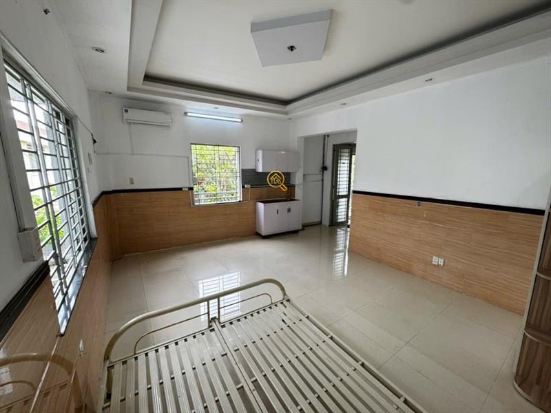 PHÒNG FULLY FURNISHED WITH WINDOW