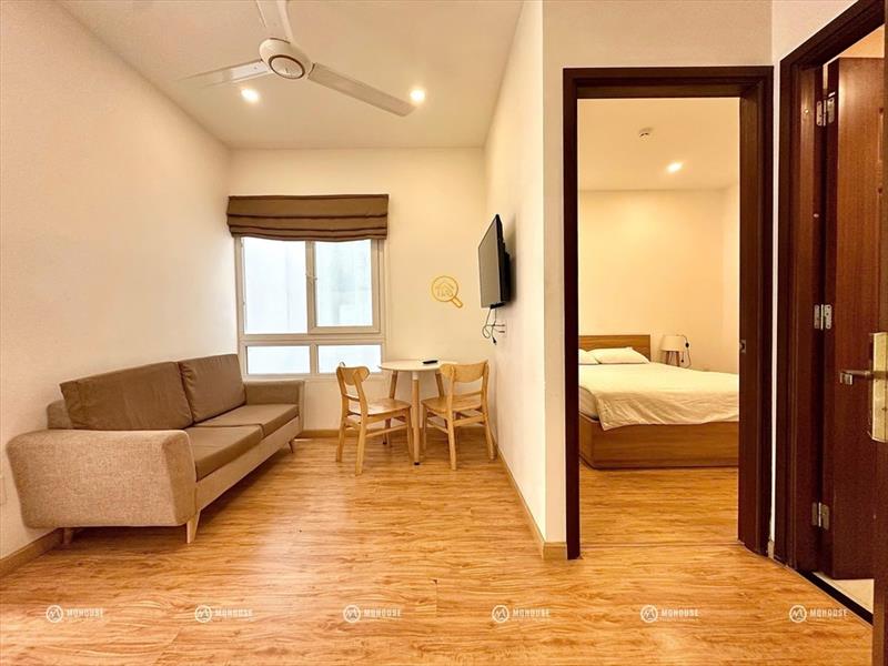 SERVICED APARTMENT FULLY FURNISHED WITH BALCONY