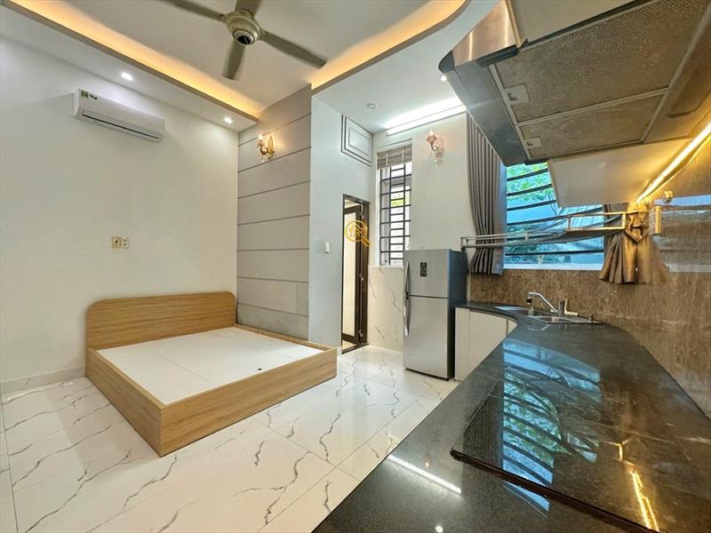 PHÒNG FULLY FURNISHED WITH WINDOW