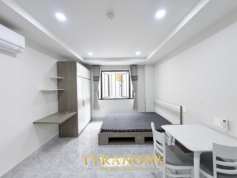 PHÒNG FULL NỘI THẤT CÓ CỬA SỔ