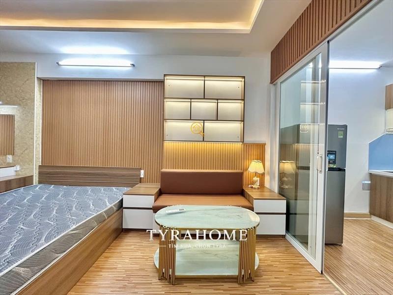 PHÒNG FULL NỘI THẤT CÓ BAN CÔNG