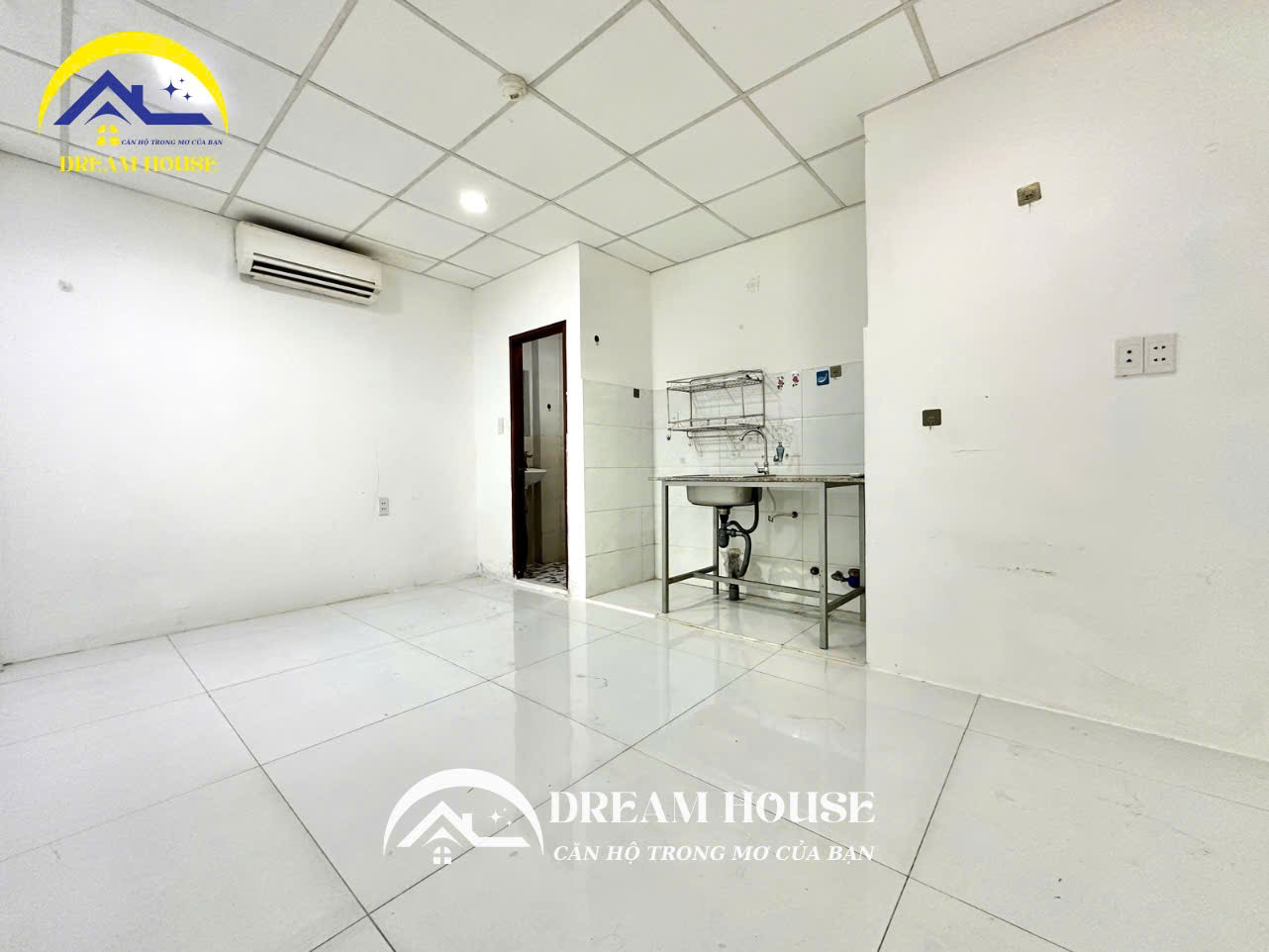STUDIO AFFORDABLE NEAR HUIT