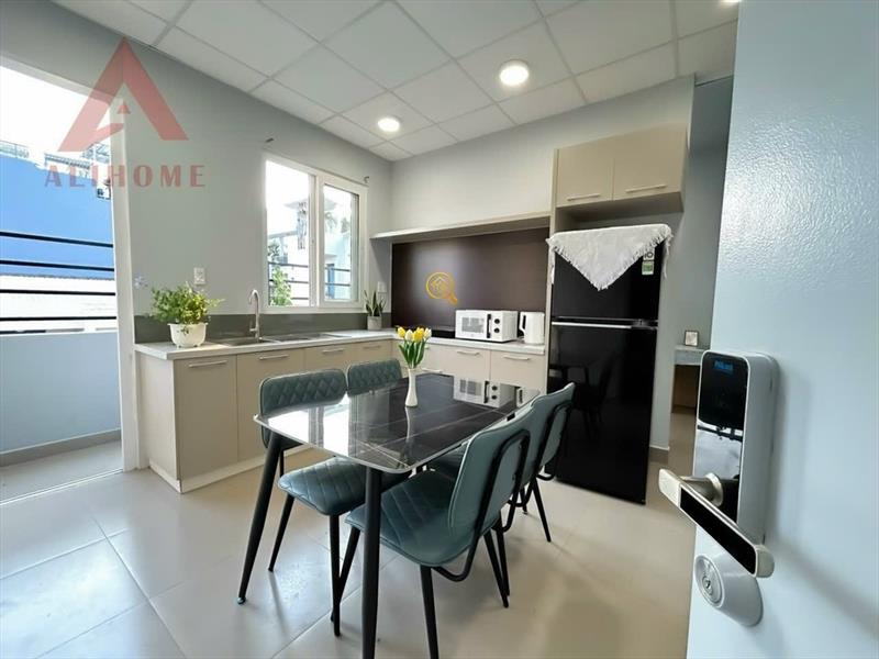 CĂN HỘ DỊCH VỤ FULL NỘI THẤT CÓ BAN CÔNG
