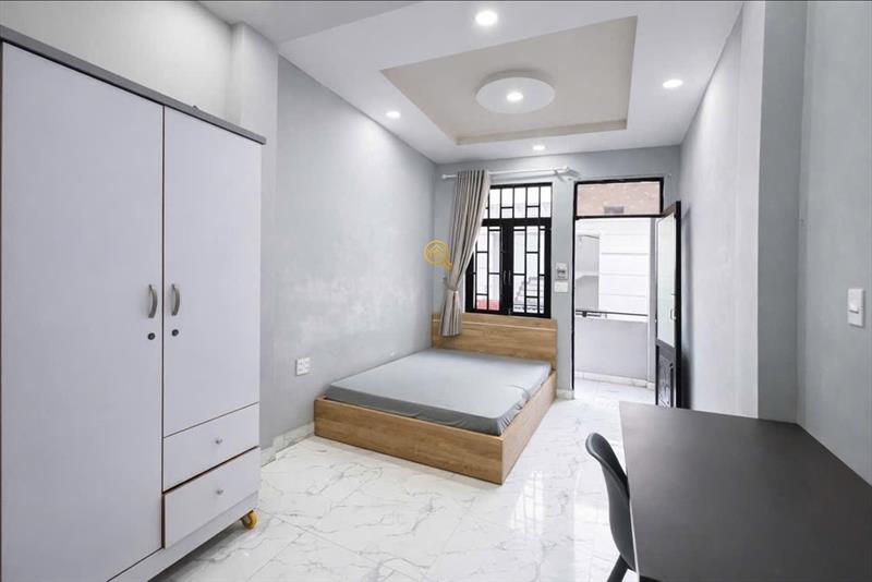 PHÒNG FULL NỘI THẤT CÓ BAN CÔNG