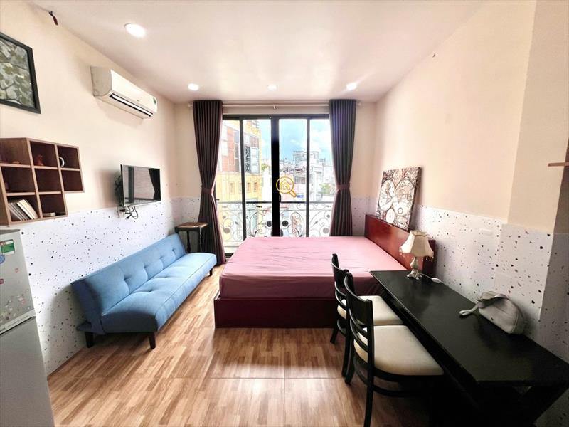 PHÒNG FULL NỘI THẤT CÓ BAN CÔNG