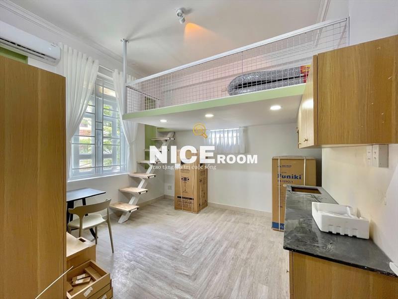 PHÒNG FULLY FURNISHED WITH WINDOW