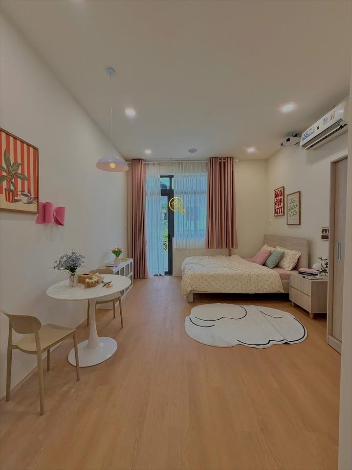 CĂN HỘ DỊCH VỤ FULL NỘI THẤT CÓ BAN CÔNG