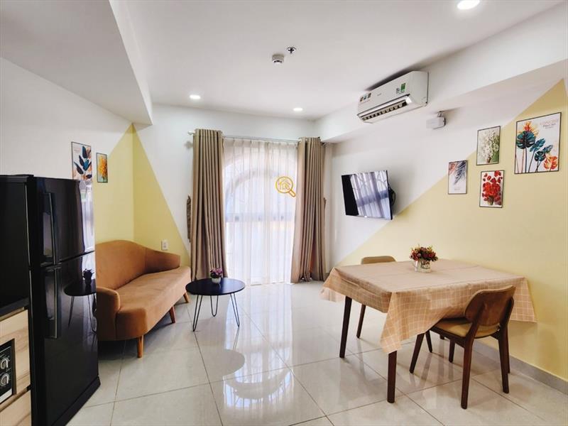 SERVICED APARTMENT FULLY FURNISHED WITH WINDOW