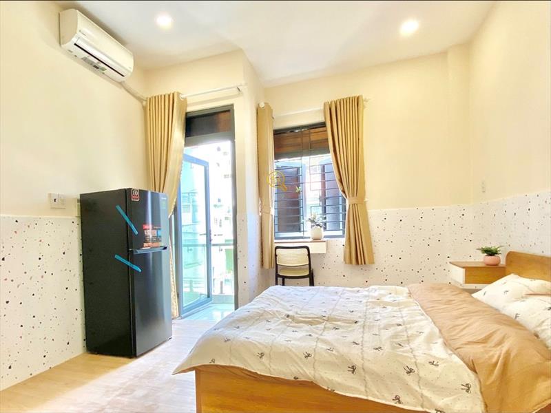 PHÒNG FULL NỘI THẤT CÓ BAN CÔNG