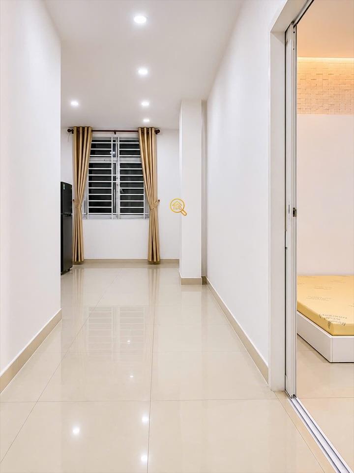 CĂN HỘ DỊCH VỤ FULL NỘI THẤT CÓ BAN CÔNG