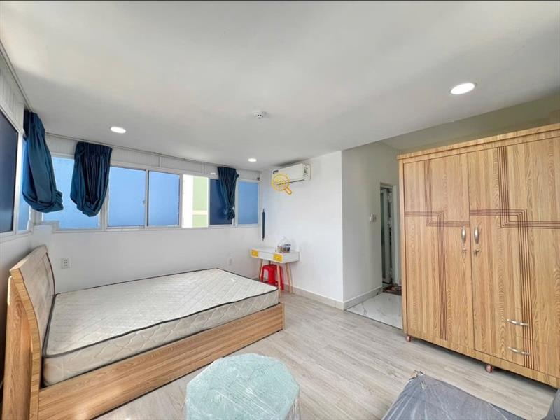 PHÒNG FULL NỘI THẤT CÓ CỬA SỔ