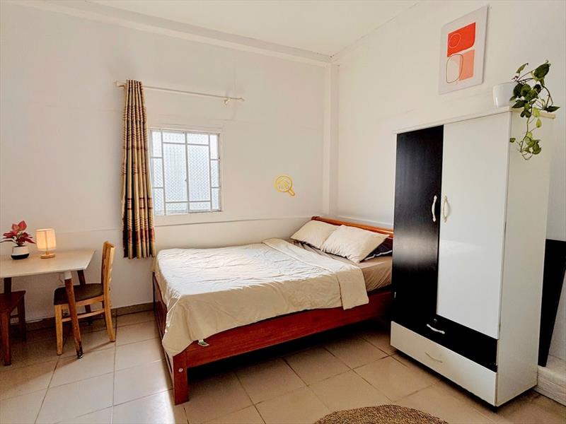 PHÒNG FULL NỘI THẤT CÓ CỬA SỔ