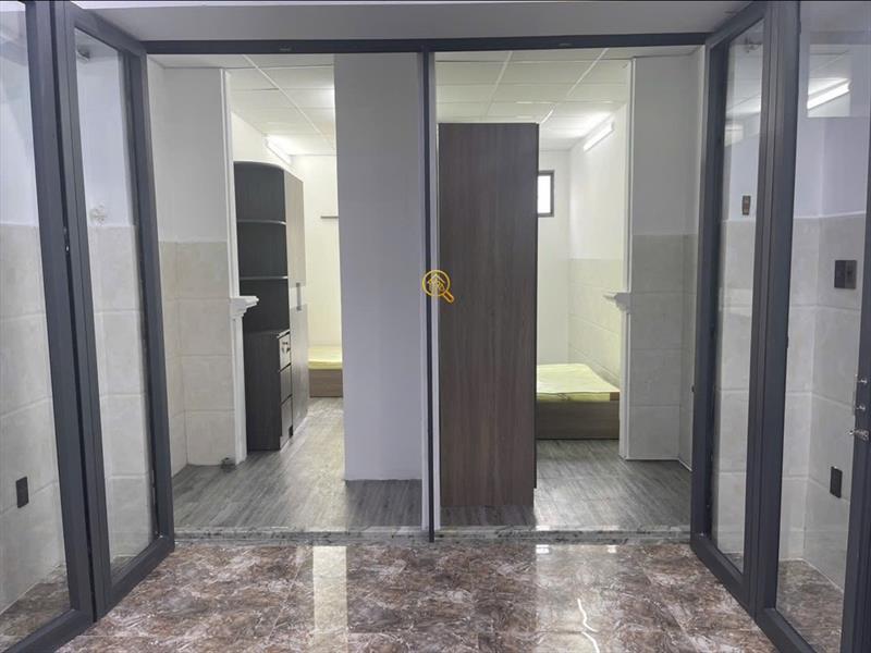 SERVICED APARTMENT FULLY FURNISHED WITH WINDOW