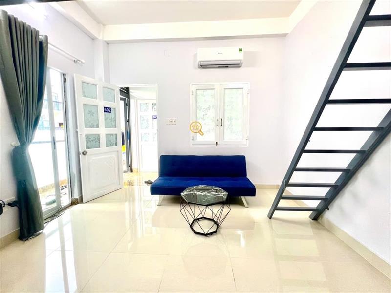 PHÒNG FULL NỘI THẤT CÓ BAN CÔNG