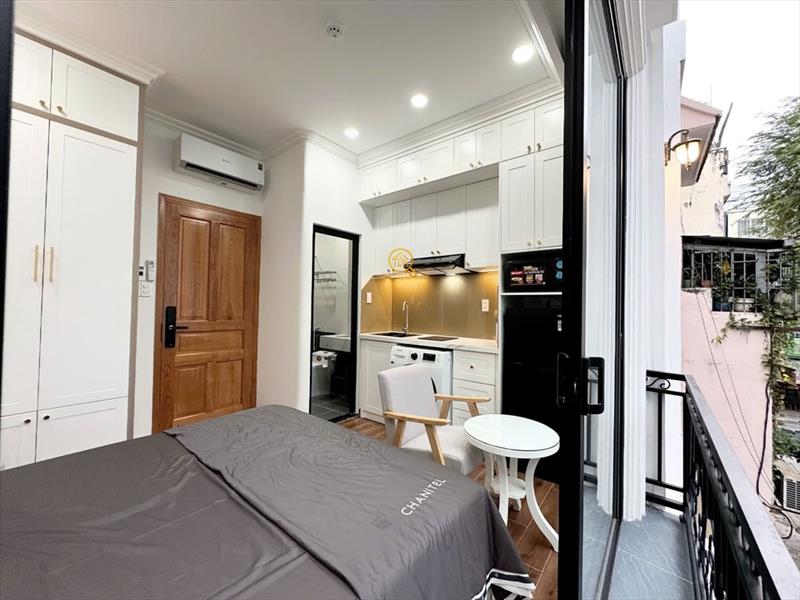 SERVICED APARTMENT FULLY FURNISHED MÁY GIẶT RIÊNG WITH BALCONY