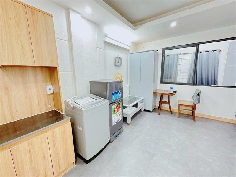 PHÒNG FULL NỘI THẤT CÓ CỬA SỔ
