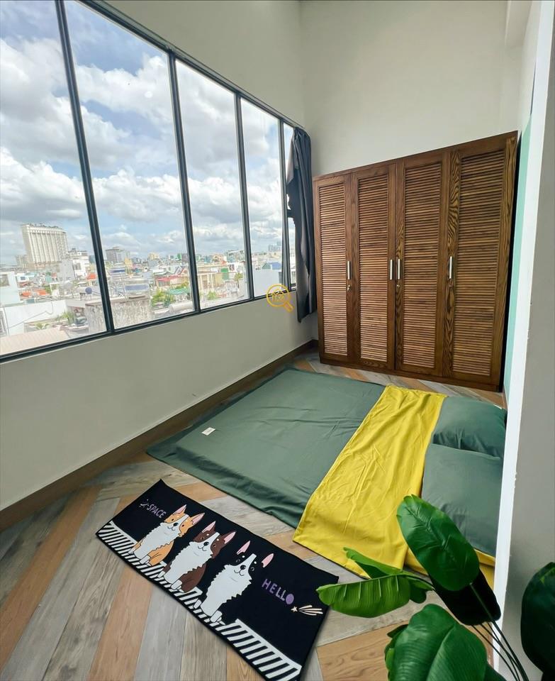 SERVICED APARTMENT FULLY FURNISHED WITH BALCONY