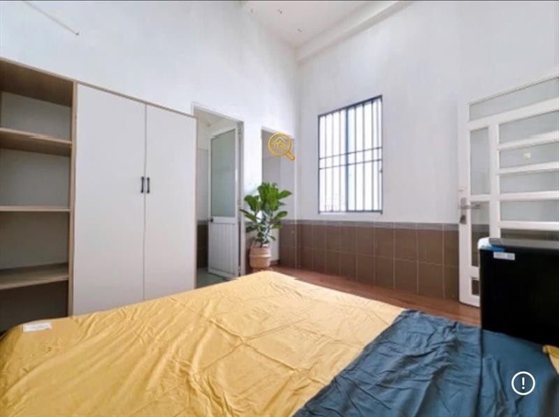 PHÒNG FULLY FURNISHED WITH WINDOW