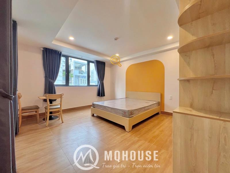 CĂN HỘ DỊCH VỤ FULL NỘI THẤT MÁY GIẶT RIÊNG CÓ BAN CÔNG