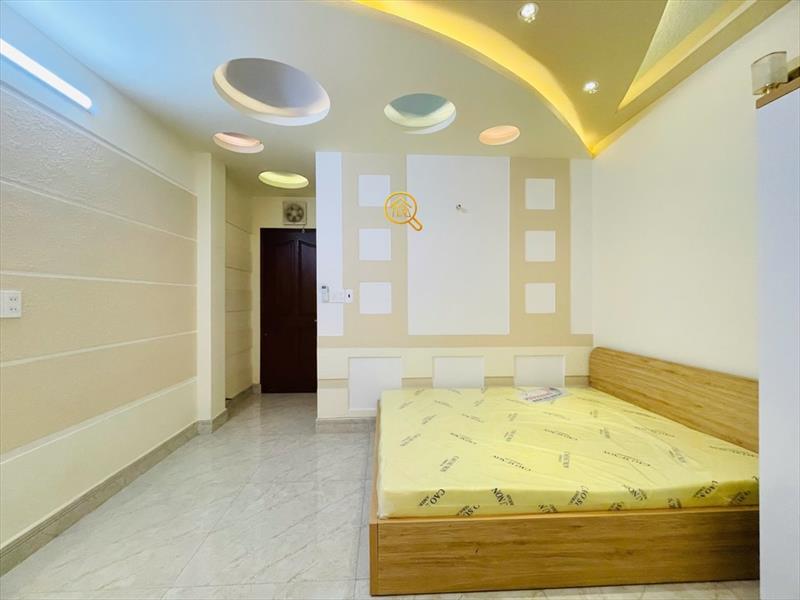 PHÒNG FULLY FURNISHED WITH WINDOW