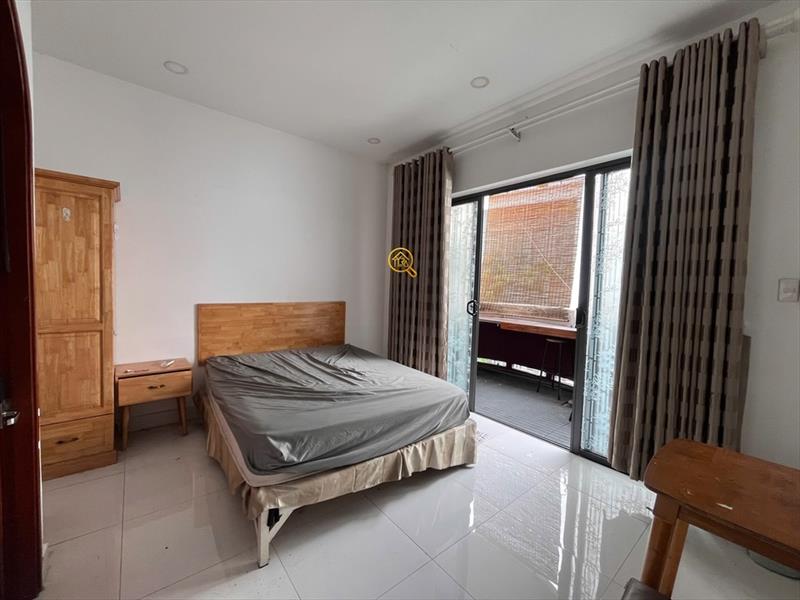 PHÒNG FULL NỘI THẤT CÓ BAN CÔNG