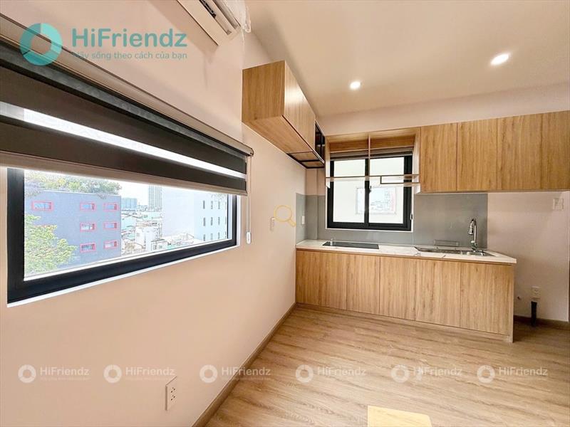 PHÒNG FULLY FURNISHED WITH WINDOW