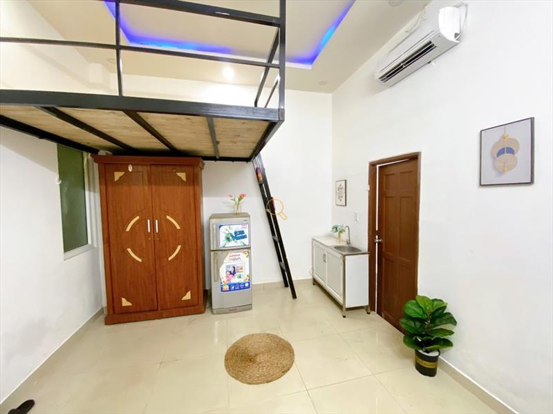 PHÒNG FULL NỘI THẤT CÓ CỬA SỔ