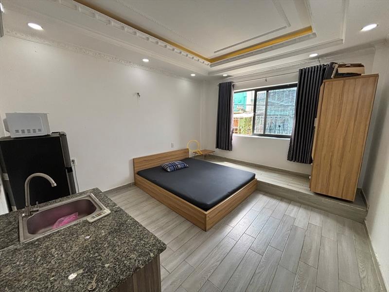 PHÒNG FULL NỘI THẤT CÓ CỬA SỔ