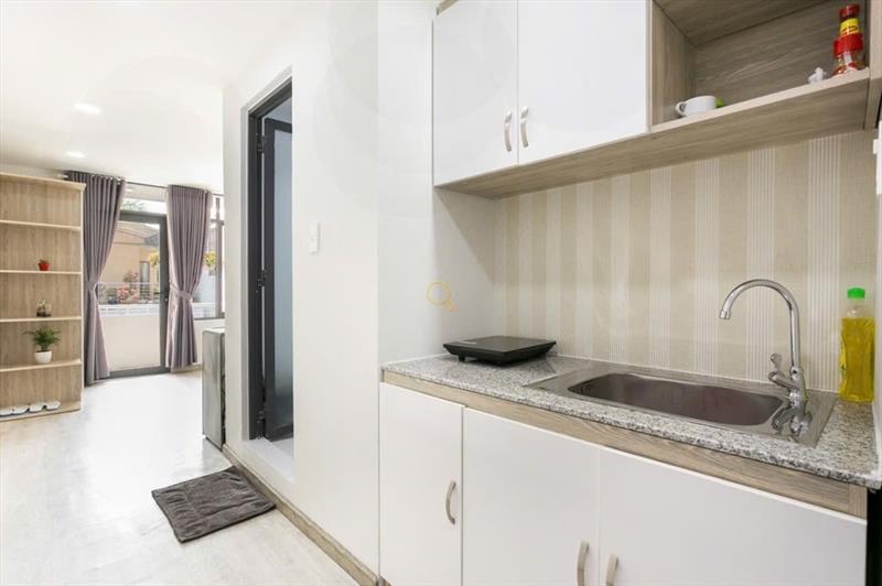 SERVICED APARTMENT FULLY FURNISHED WITH BALCONY