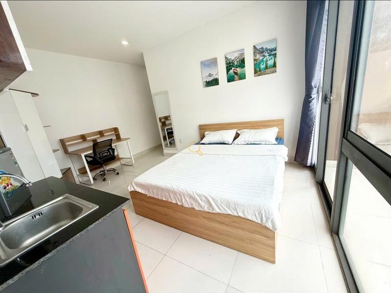 PHÒNG FULLY FURNISHED WITH BALCONY