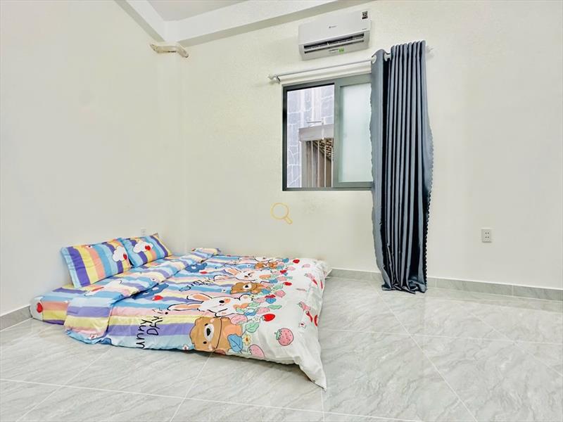 PHÒNG FULLY FURNISHED WITH WINDOW