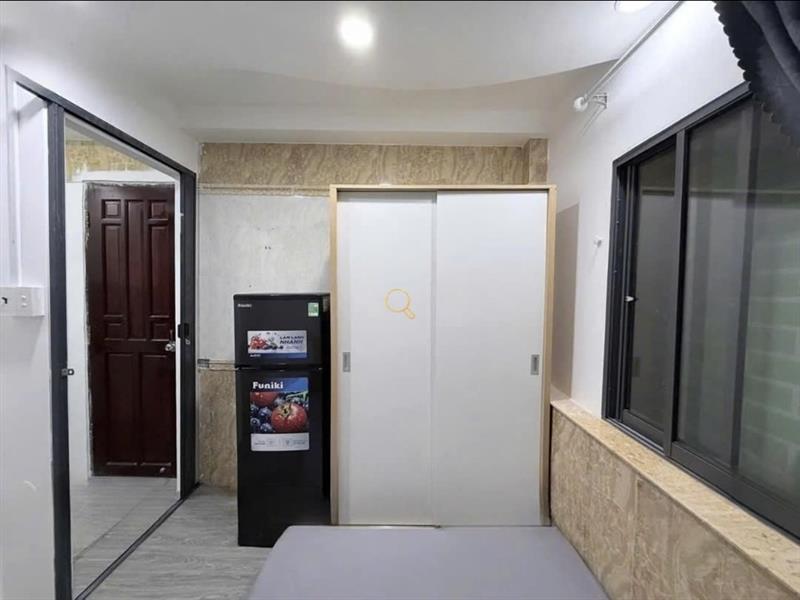 PHÒNG FULL NỘI THẤT CÓ CỬA SỔ