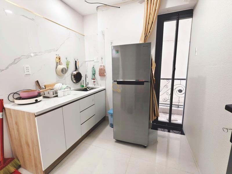 CĂN HỘ DỊCH VỤ FULL NỘI THẤT MÁY GIẶT RIÊNG CÓ CỬA SỔ
