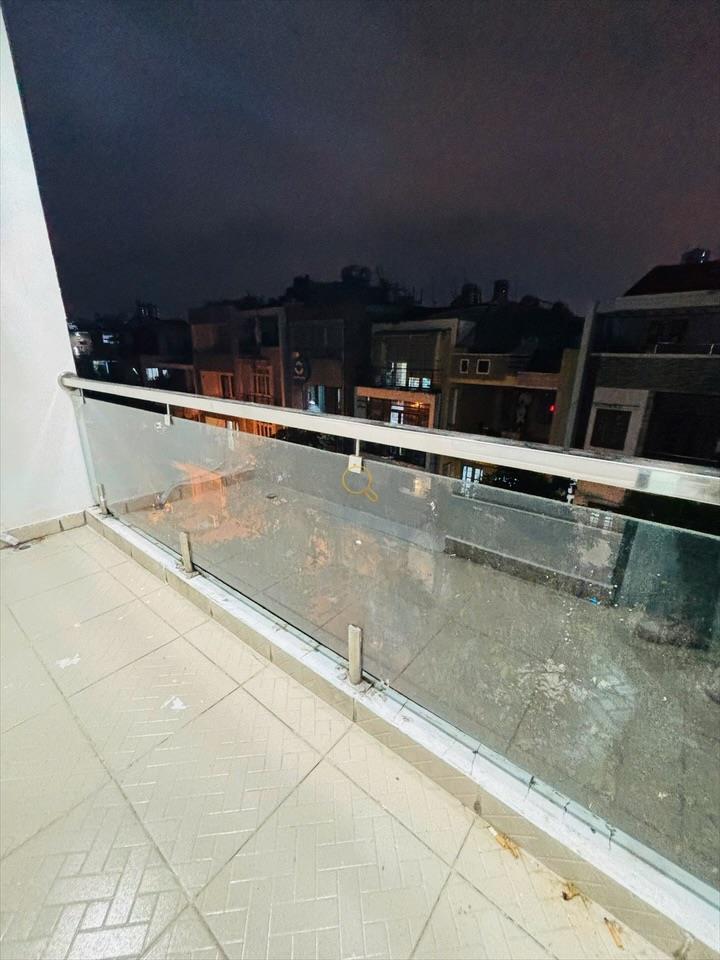 CĂN HỘ DỊCH VỤ FULL NỘI THẤT MÁY GIẶT RIÊNG CÓ BAN CÔNG