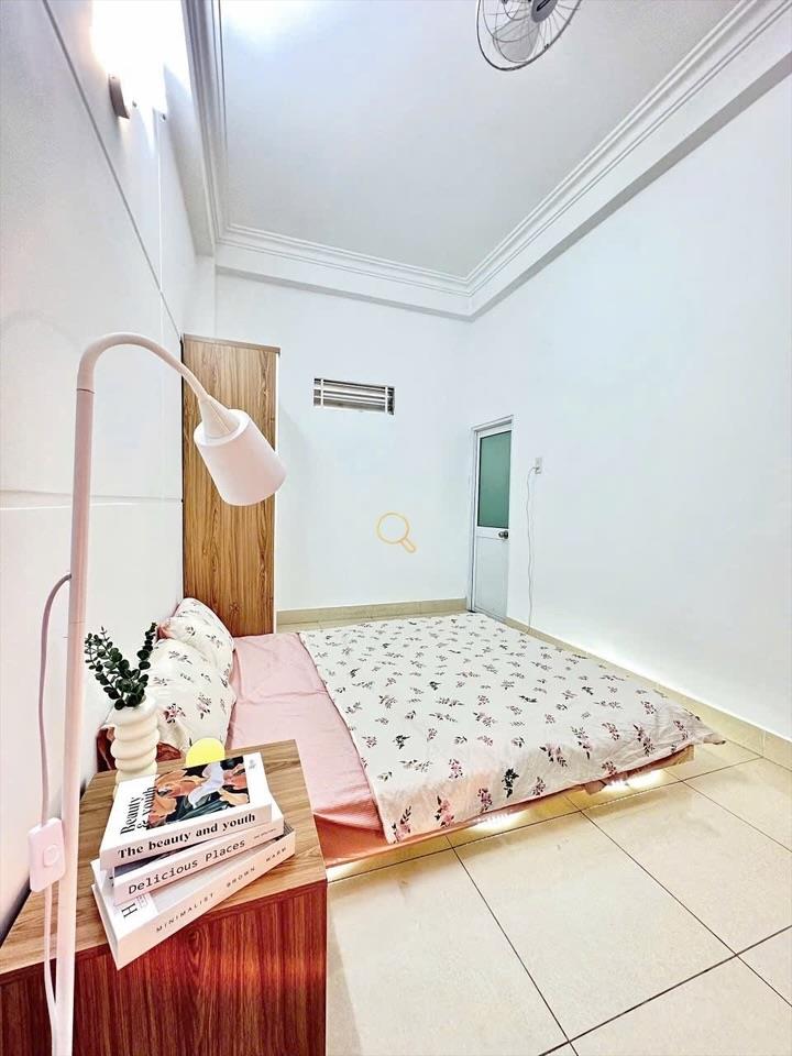 PHÒNG FULL NỘI THẤT CÓ CỬA SỔ