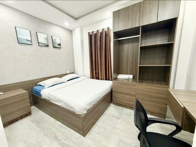 PHÒNG FULLY FURNISHED WITH WINDOW