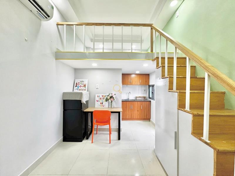 PHÒNG FULL NỘI THẤT CÓ CỬA SỔ