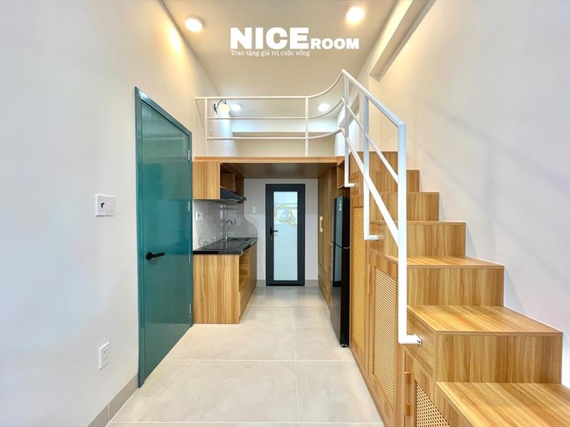 PHÒNG FULLY FURNISHED WITH WINDOW