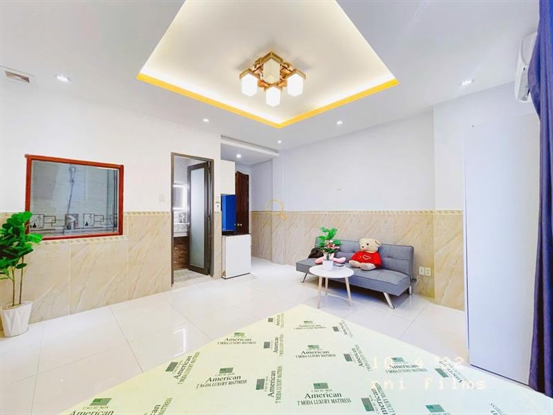 PHÒNG FULL NỘI THẤT CÓ CỬA SỔ
