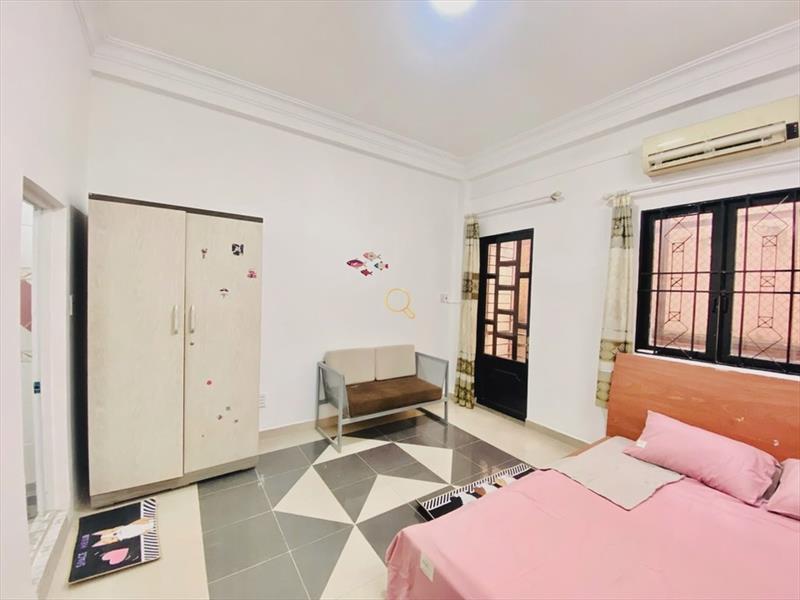 PHÒNG FULLY FURNISHED WITH BALCONY