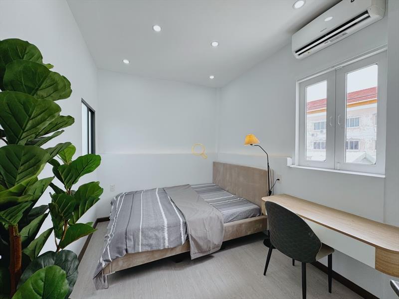 CĂN HỘ DỊCH VỤ FULL NỘI THẤT MÁY GIẶT RIÊNG CÓ BAN CÔNG