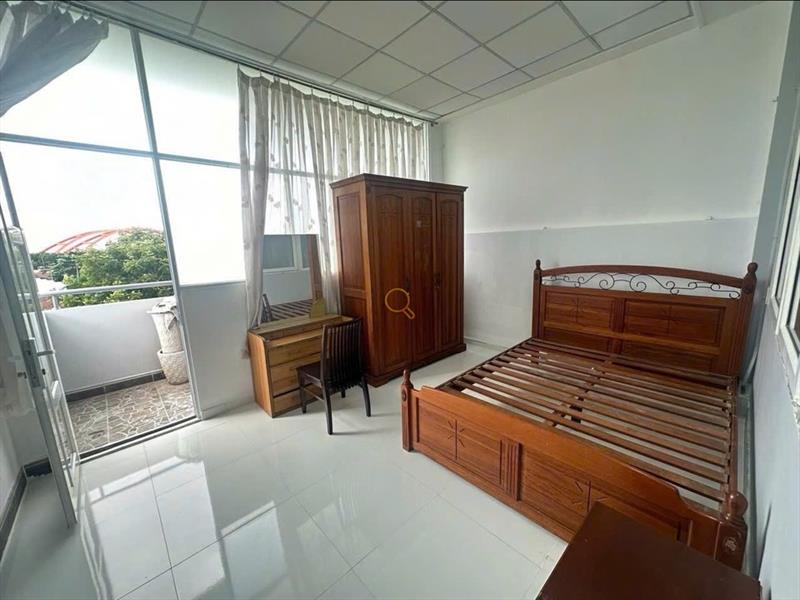 PHÒNG FULL NỘI THẤT CÓ BAN CÔNG