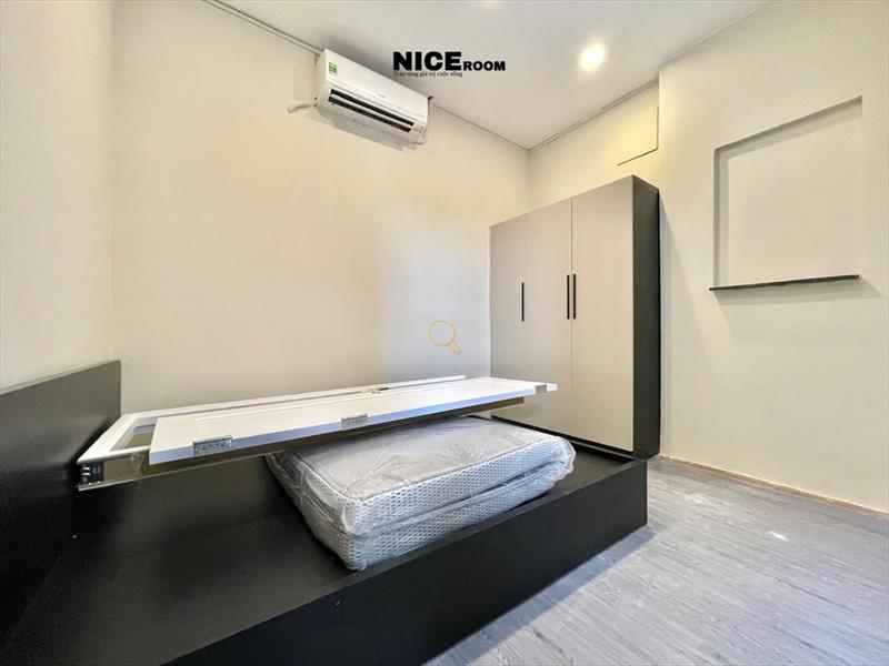 PHÒNG FULLY FURNISHED WITH WINDOW