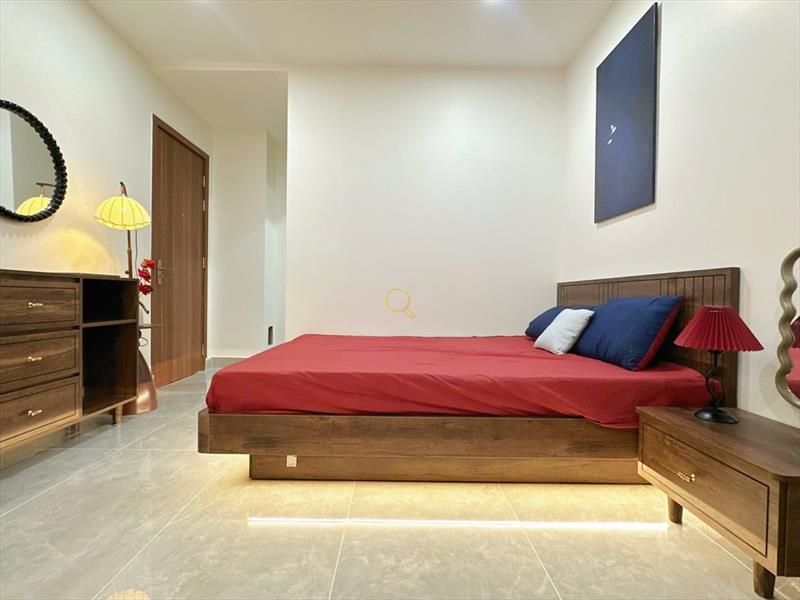 PHÒNG FULLY FURNISHED WITH WINDOW