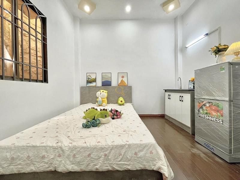 PHÒNG FULL NỘI THẤT CÓ CỬA SỔ