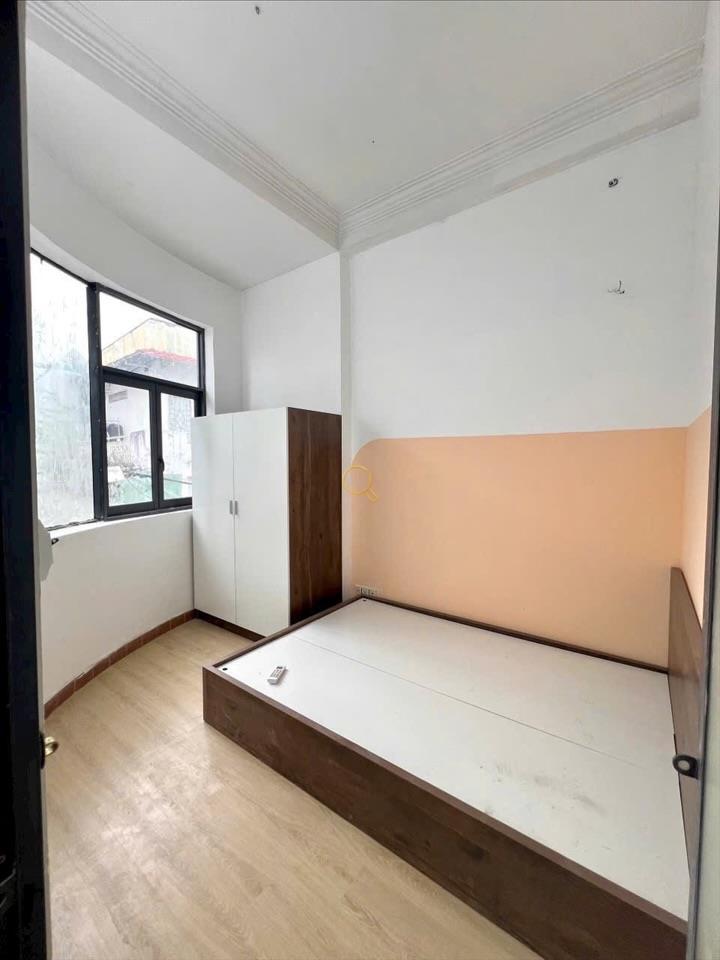 SERVICED APARTMENT FULLY FURNISHED MÁY GIẶT RIÊNG WITH BALCONY