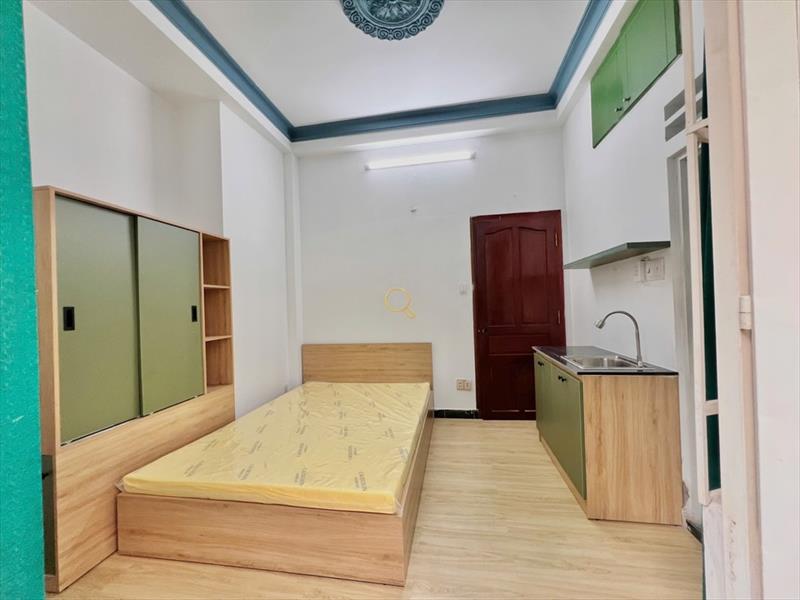 PHÒNG FULL NỘI THẤT CÓ BAN CÔNG