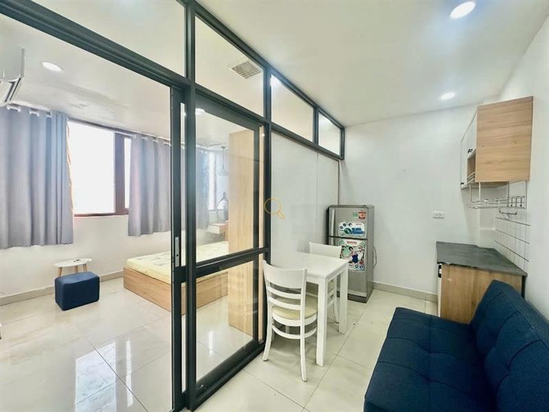 PHÒNG FULL NỘI THẤT CÓ CỬA SỔ